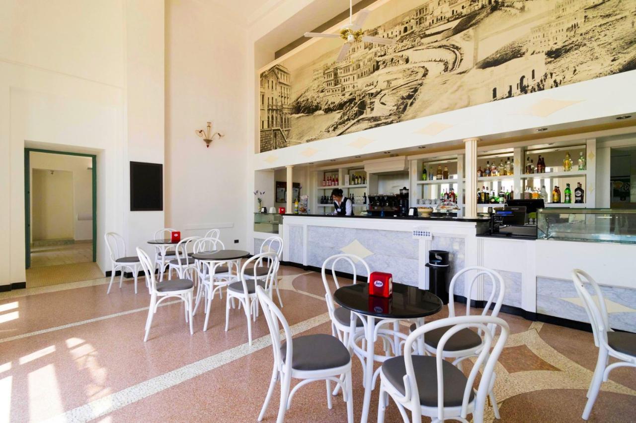Albergo Palazzo Santa Cesarea Terme Exterior photo